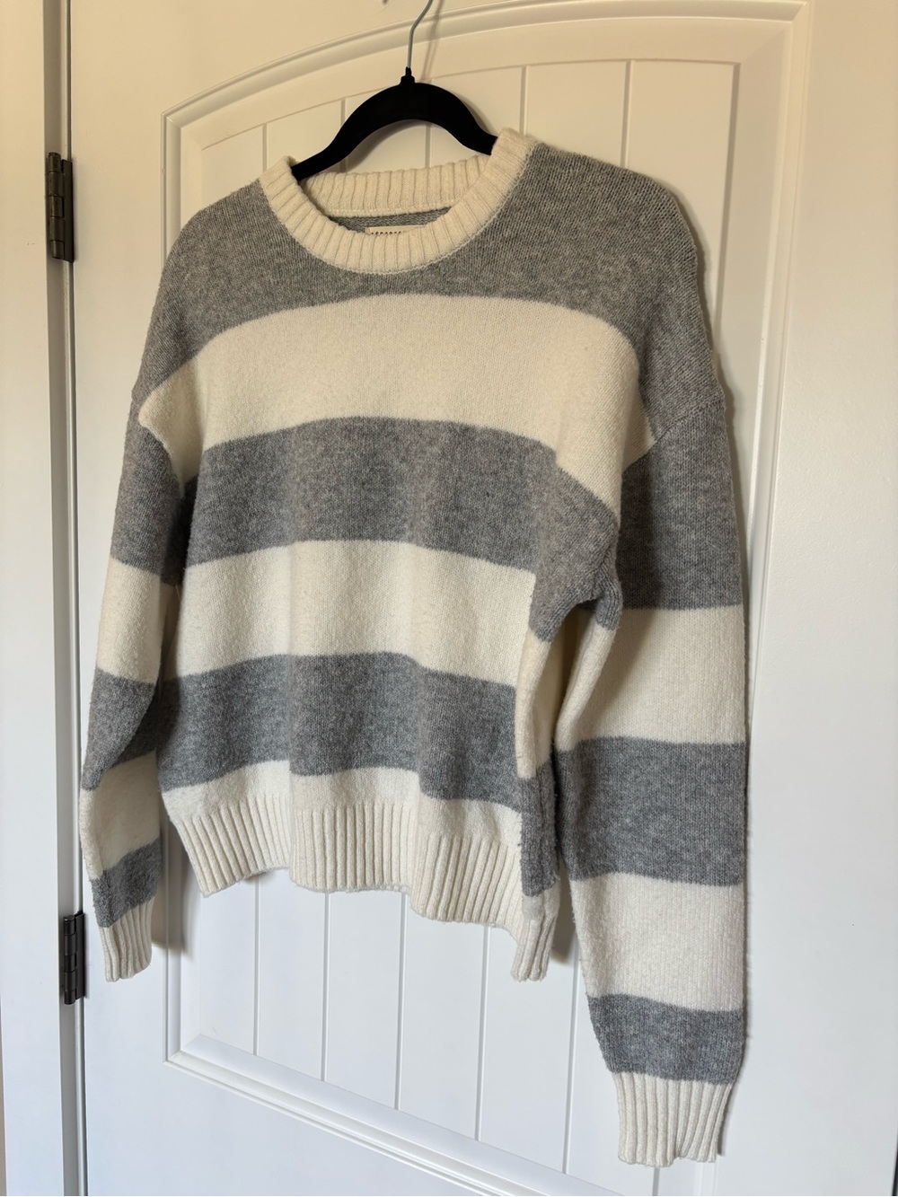 Aeropostale Gray and Cream Striped Crewneck Sweater